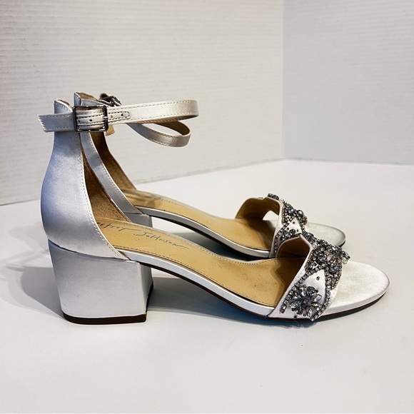 Blue by Betsey Johnson white  Sandals - Picture 1 of 8